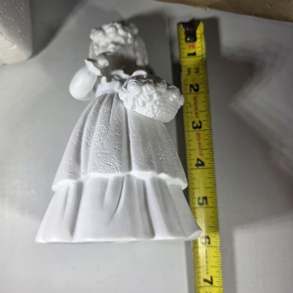 Vtg department 56 "Flower Girl" Figurine Porcelain silhouette treasures wedding - Picture 8 of 8